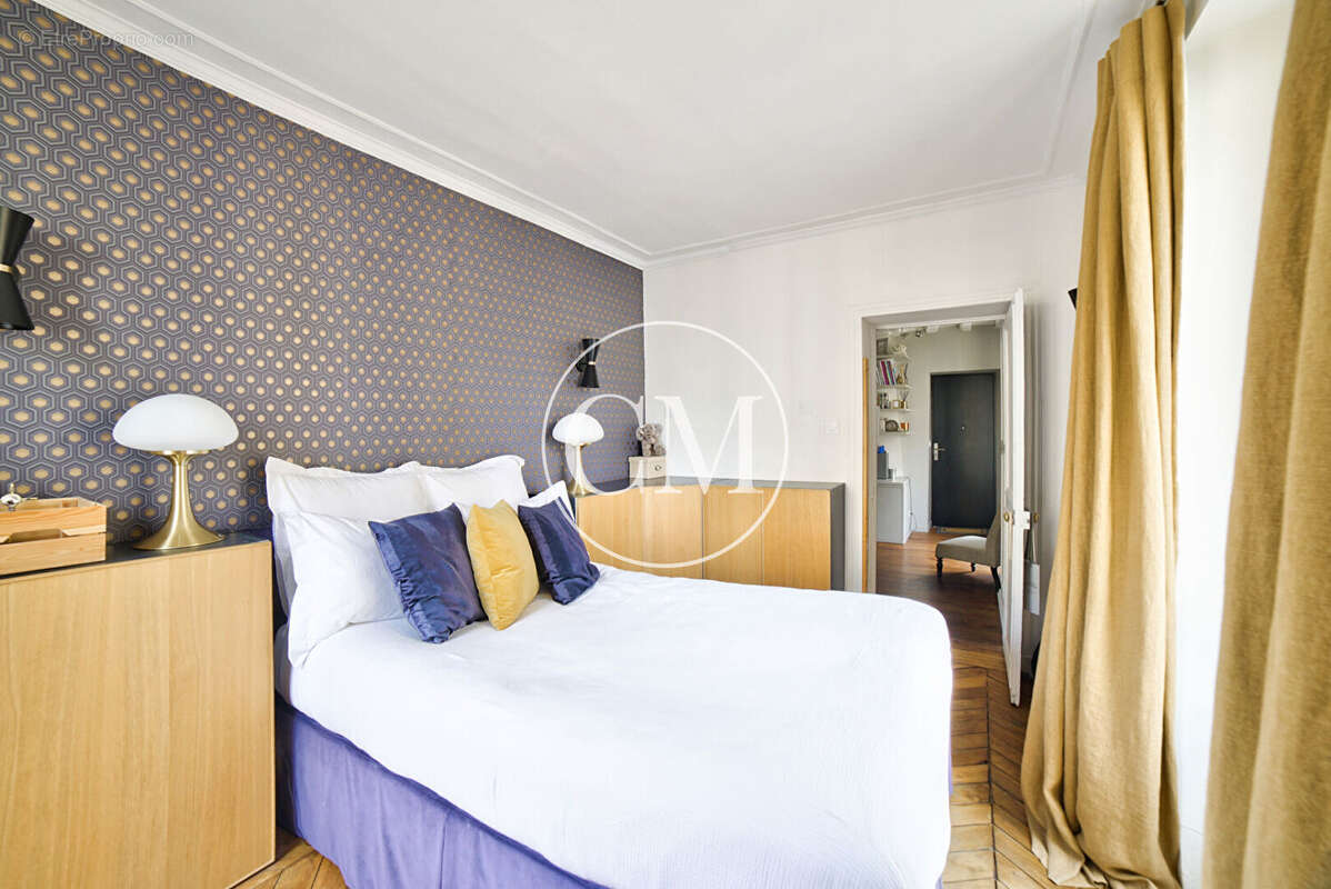 Appartement à VERSAILLES