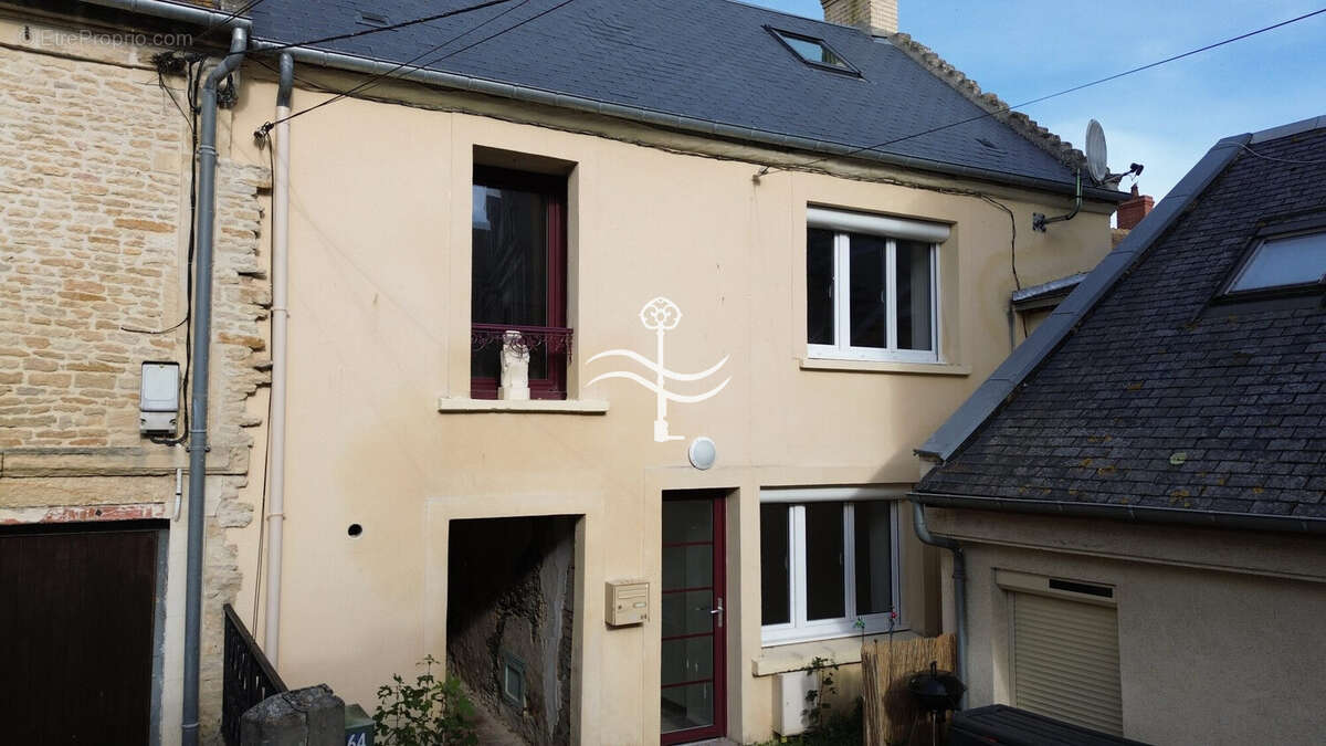 Maison à BERNIERES-SUR-MER