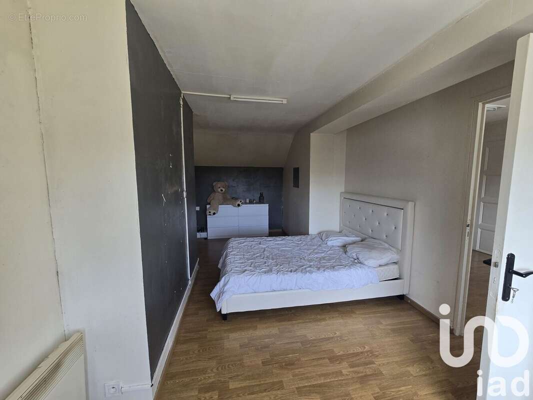 Photo 9 - Maison à ISSE