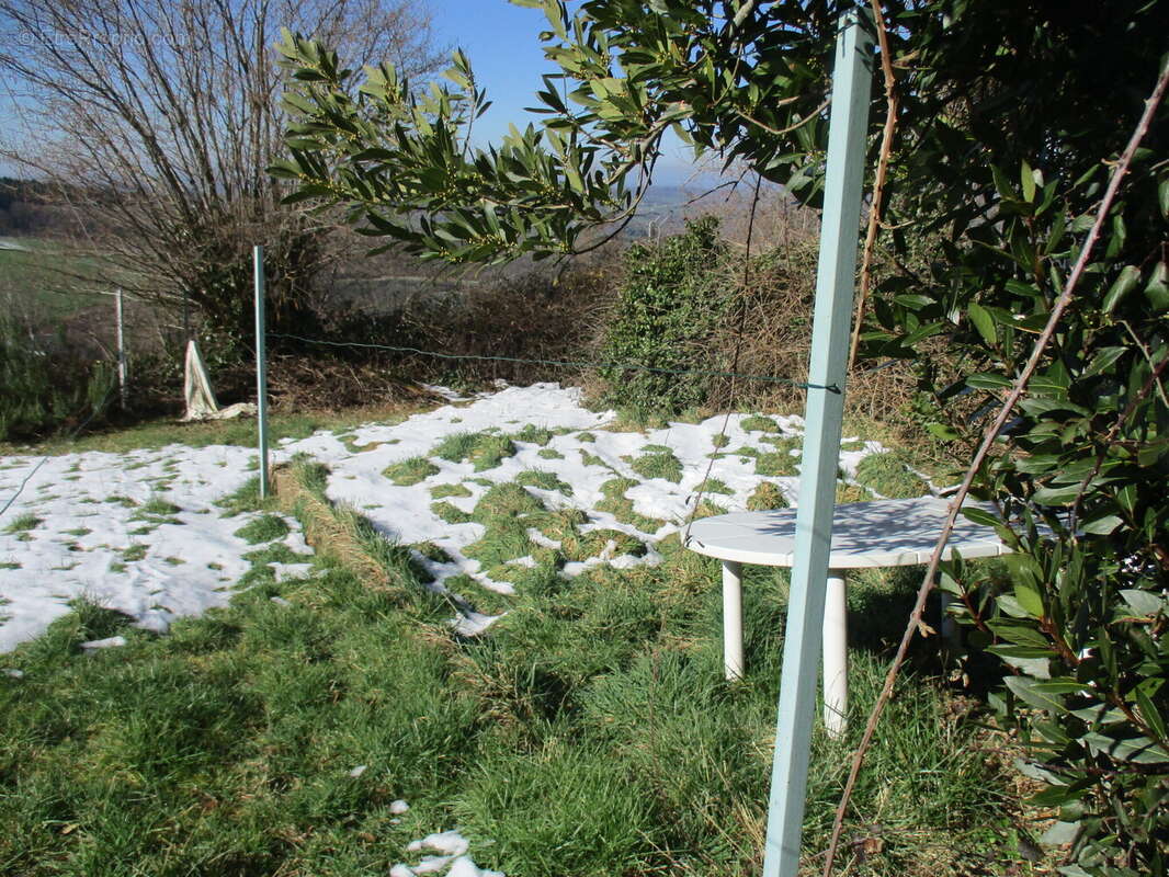 Maison à CHATEAU-CHINON(VILLE)