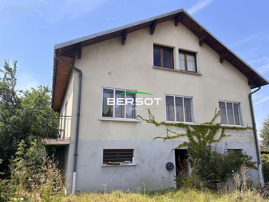 Maison 10 pièces sur grand sous-sol - photo 18