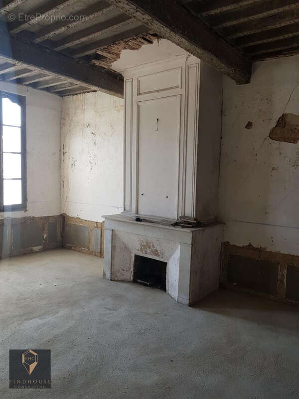 Maison à SARAMON