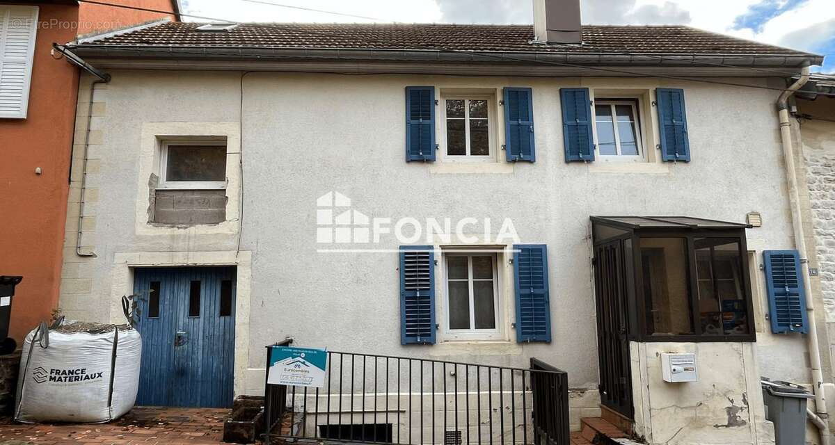 Maison à TROISFONTAINES