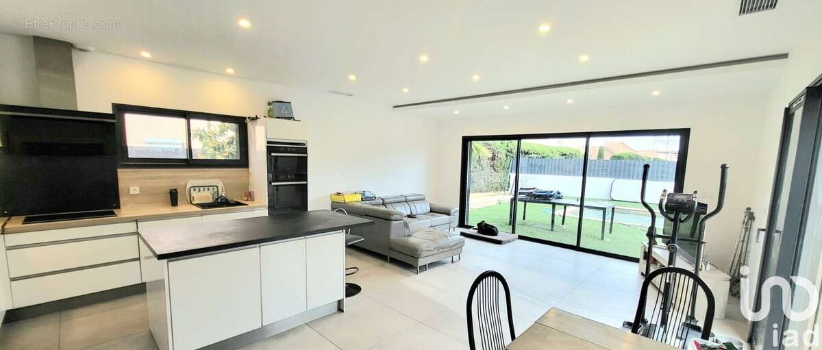 Photo 2 - Maison à BANDOL