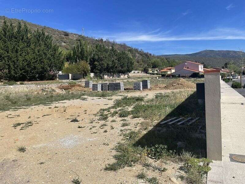 Terrain à PRADES