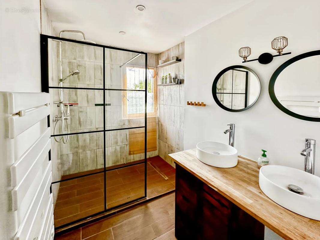 Appartement à LE LAVANDOU