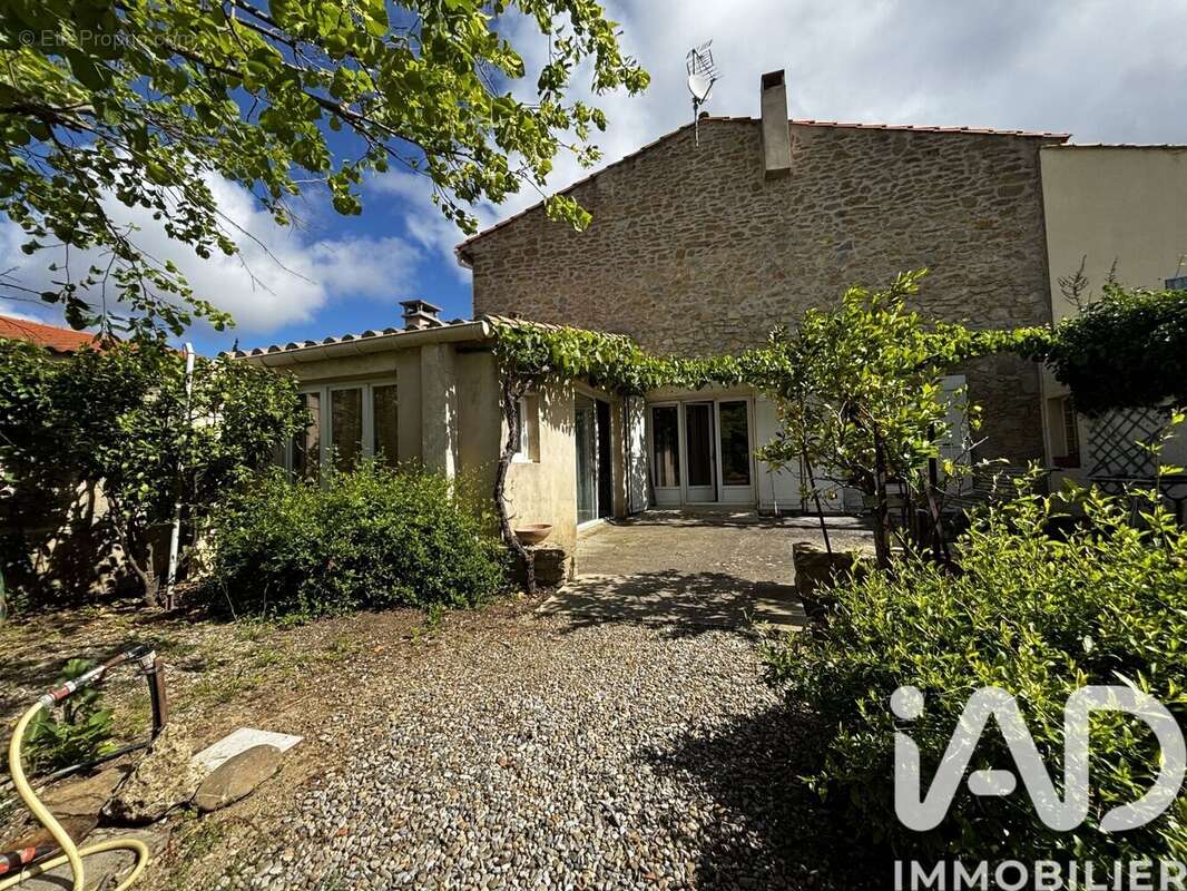 Photo 2 - Maison à SAINT-LAURENT-DE-LA-CABRERISSE