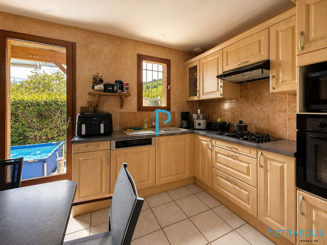 Maison 120 m² à Tarare  - photo 4