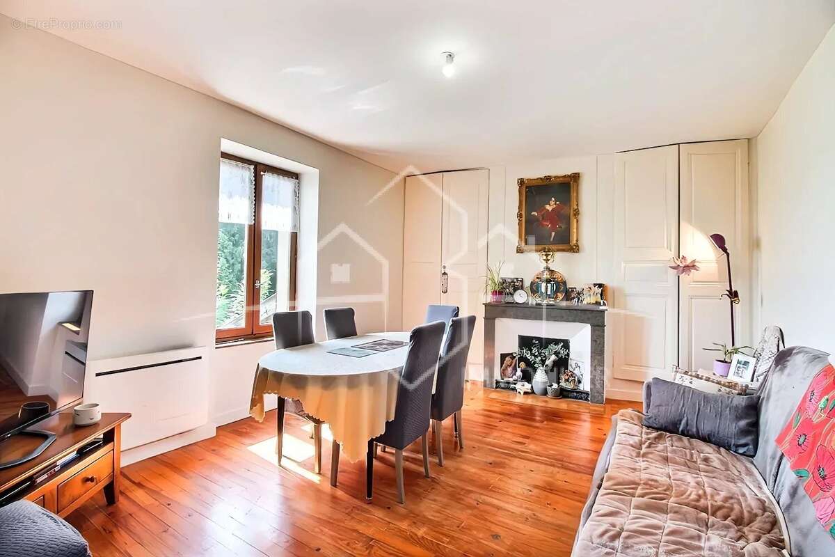 immeuble de rapport comportant 2 appartements T4 + terrain constructible - photo 14