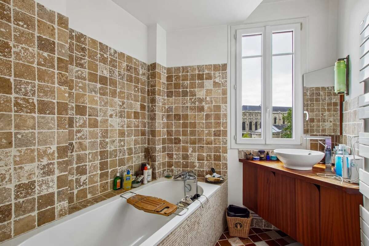 Appartement à PARIS-13E