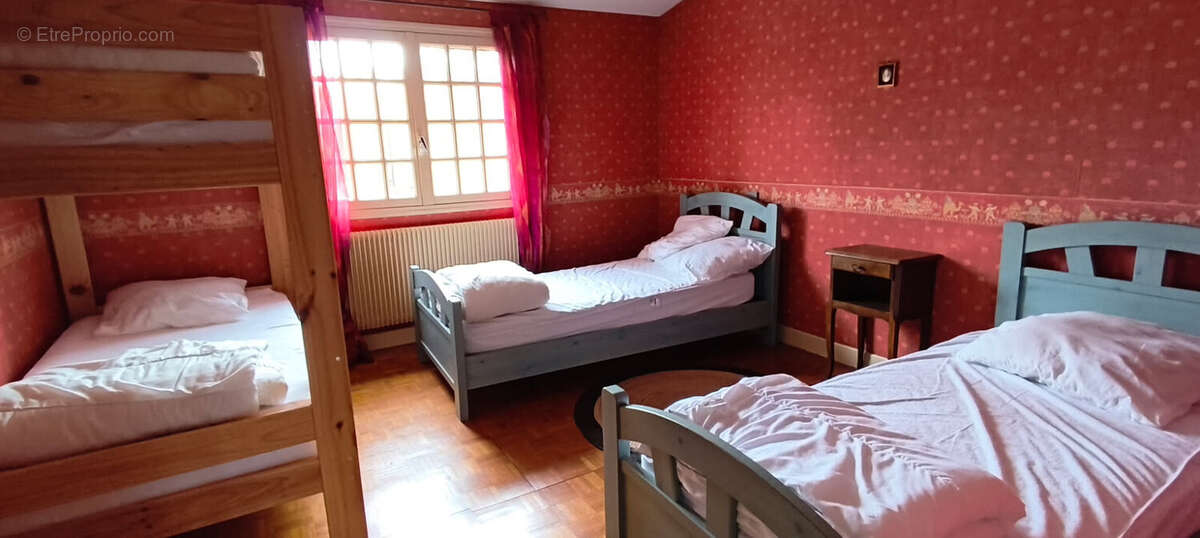 Maison à VERDUN-SUR-LE-DOUBS