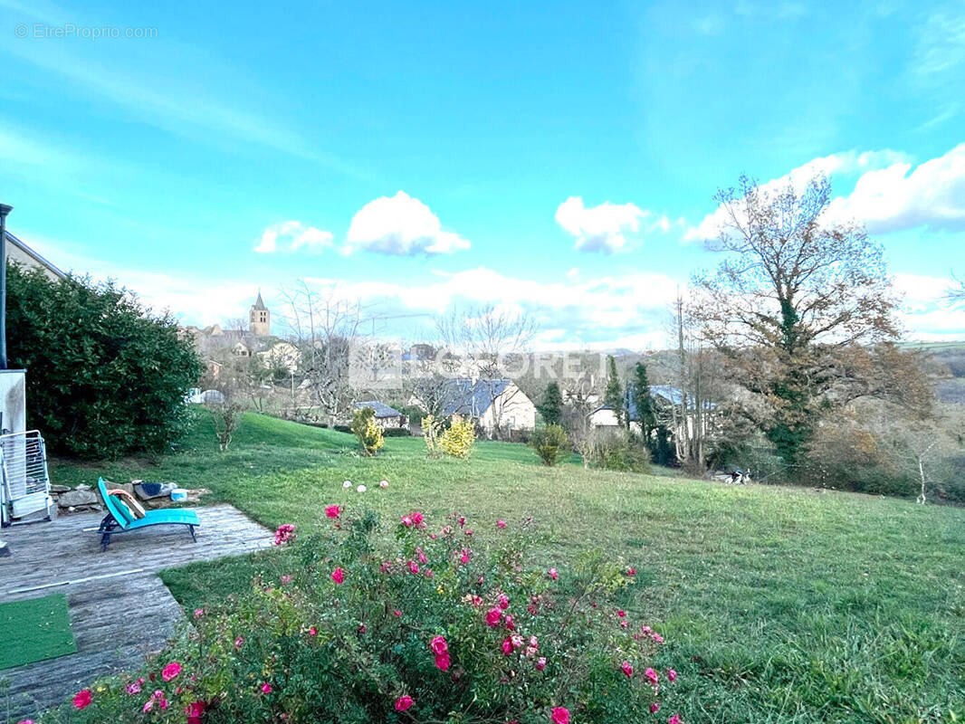 Maison à SAUVETERRE-DE-ROUERGUE