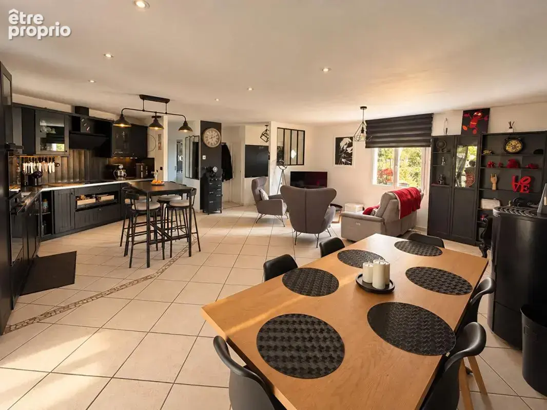 Maison Salles hyper centre 5 chambres 127m² + piscine sur 1600m² de terrain - photo 7