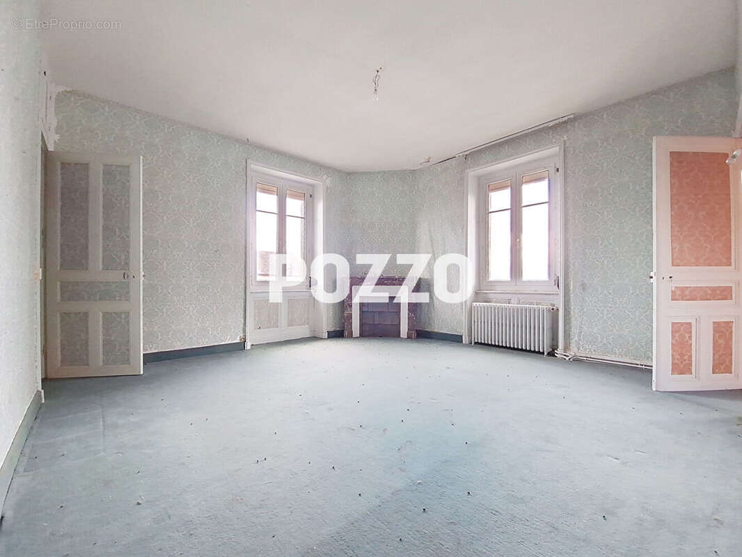 Maison à VILLERS-BOCAGE