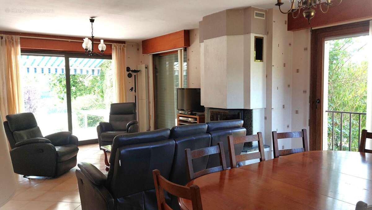 Maison Bouligney 136 m² plain pied jardin verger - photo 4