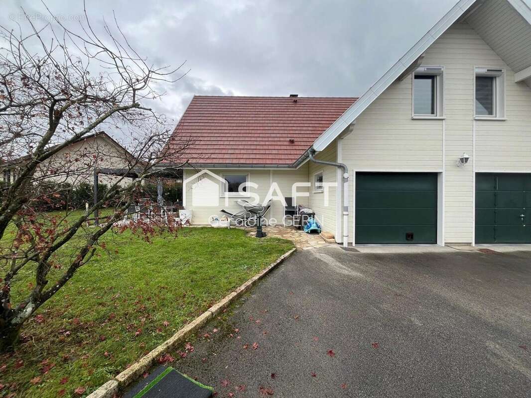 Photo 2 - Maison à ALBENS