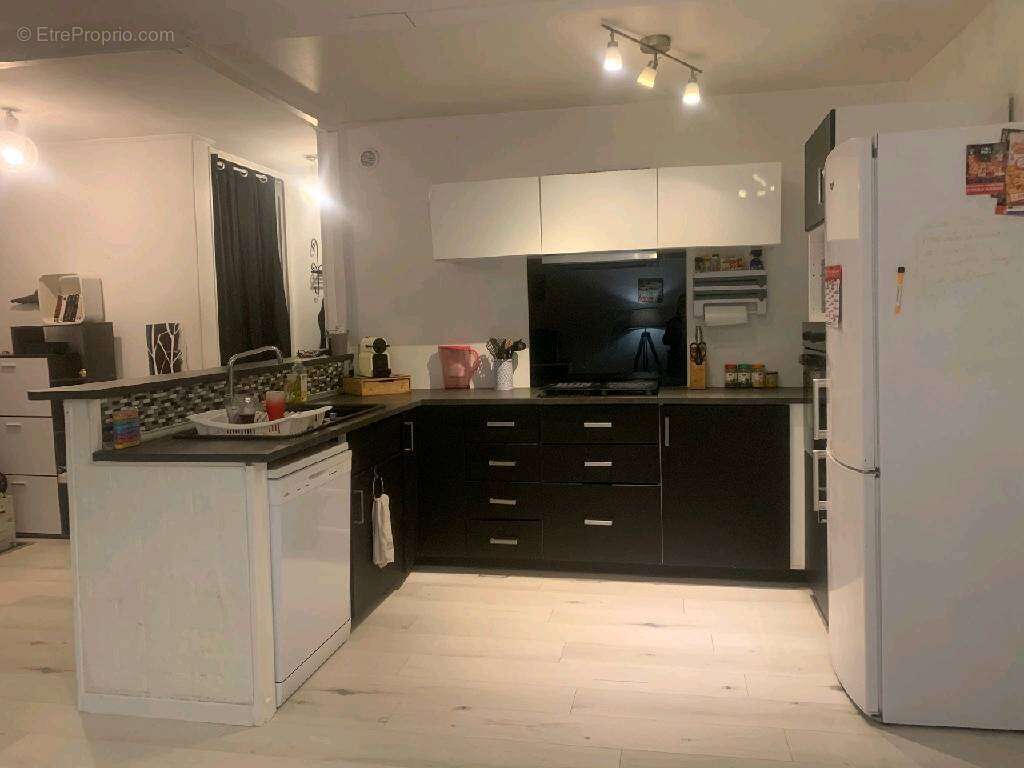 Appartement à CORBEIL-ESSONNES