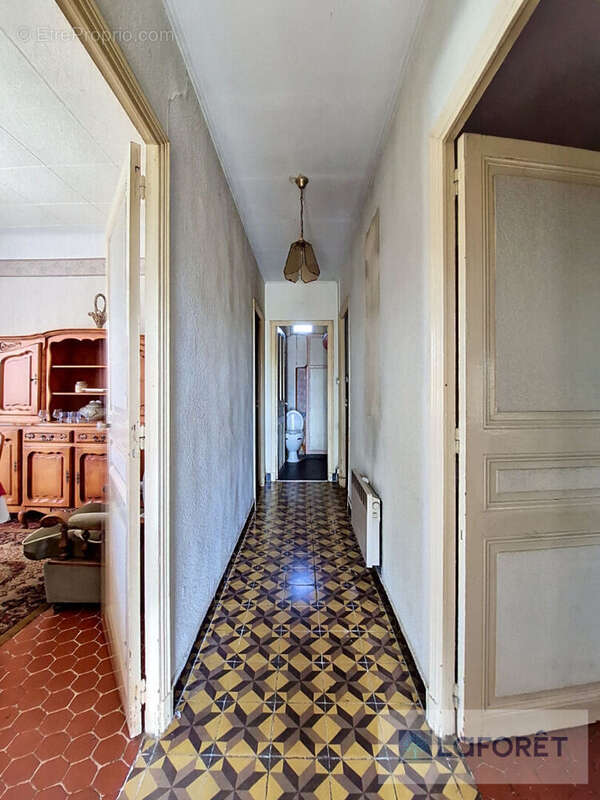 Maison à SIX-FOURS-LES-PLAGES
