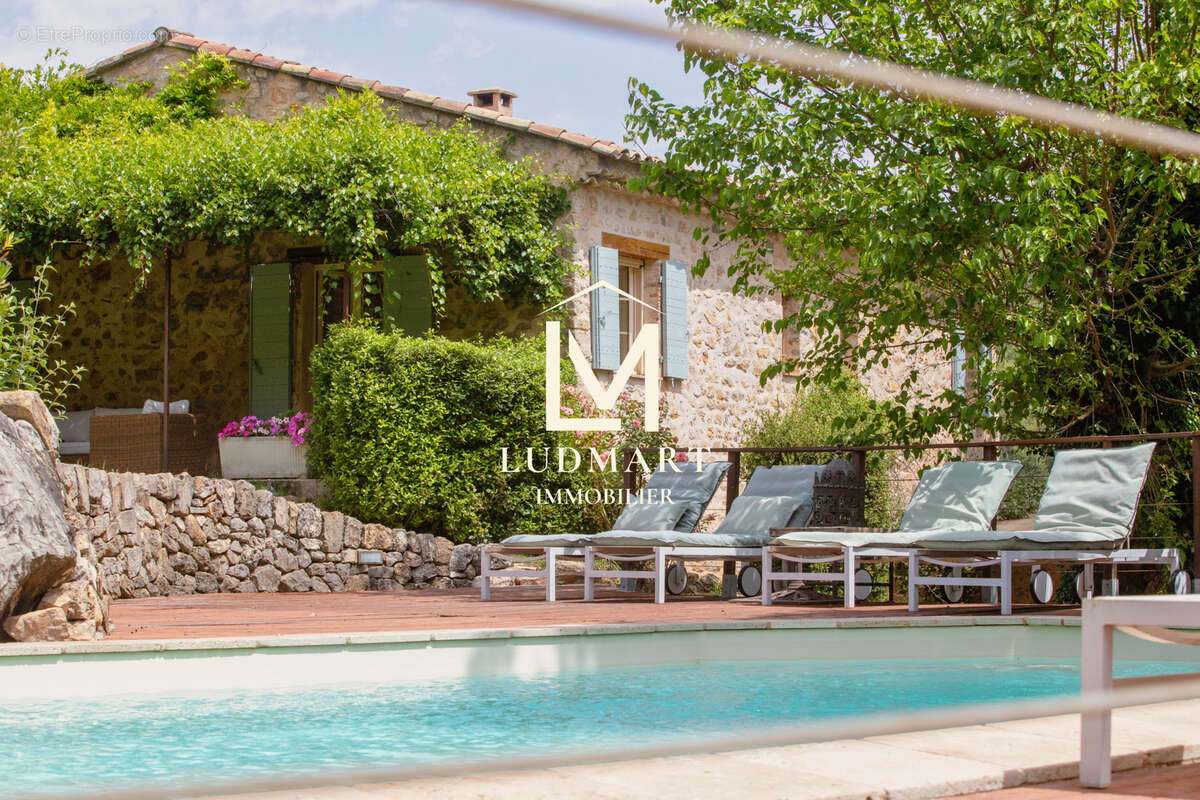 Maison à LORGUES