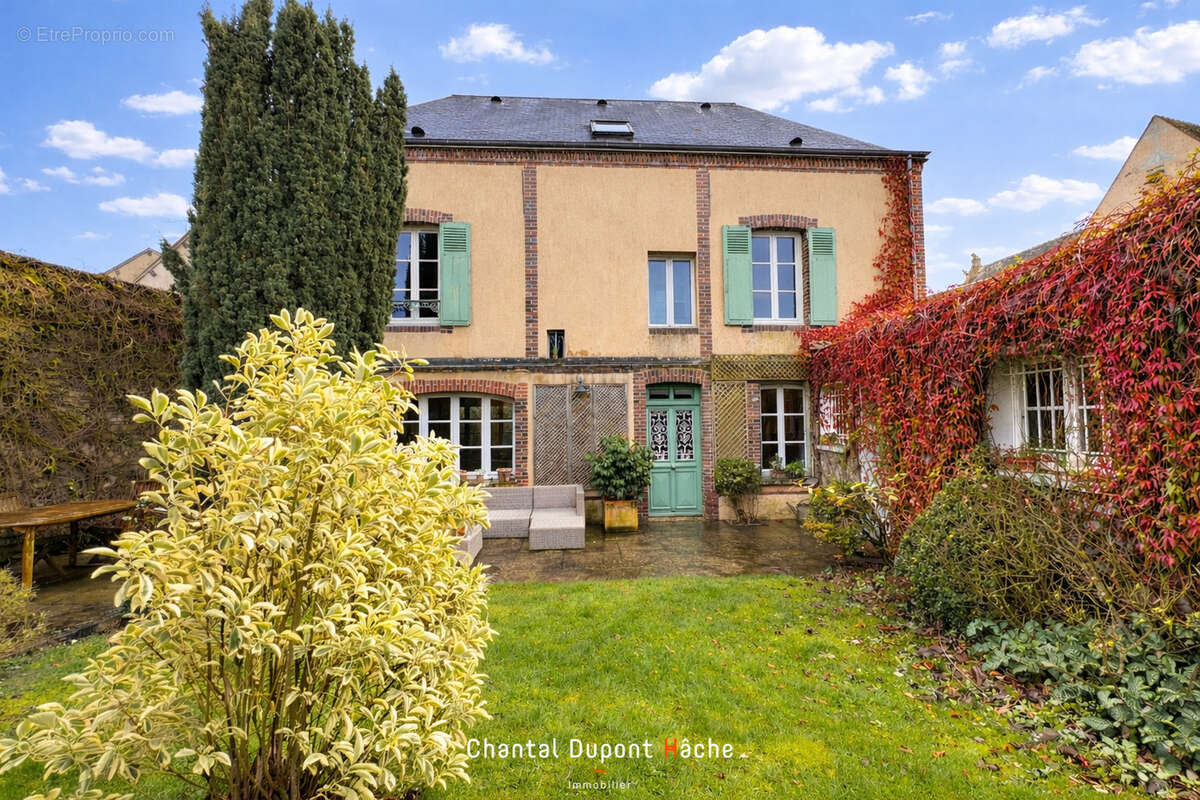 Maison à CHARTRES