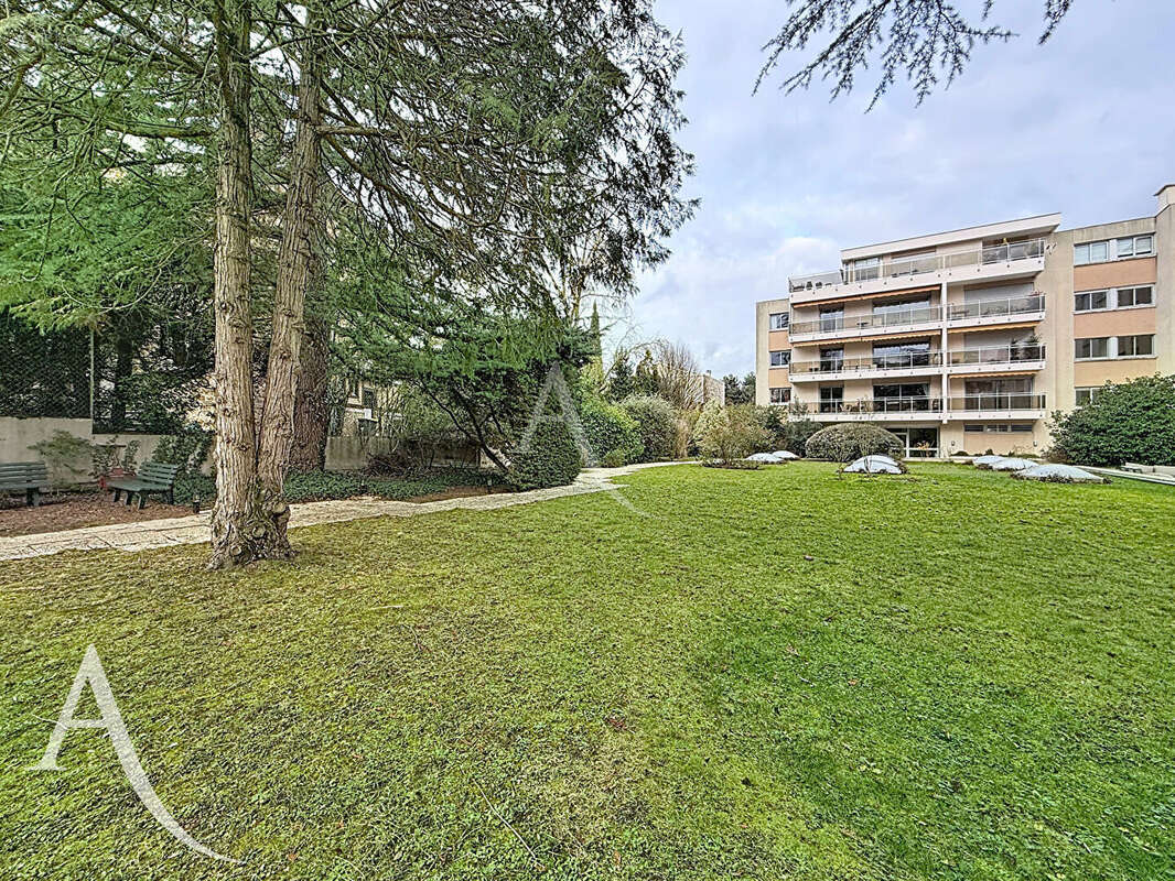 Appartement à GARCHES