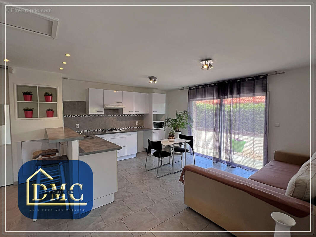 Belle maison familiale de 186 m2 avec piscine, studios indépendants et grand terrain paysagé - photo 12