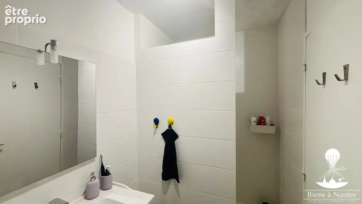 Nantes appartement T1BIS cave et parking - photo 5