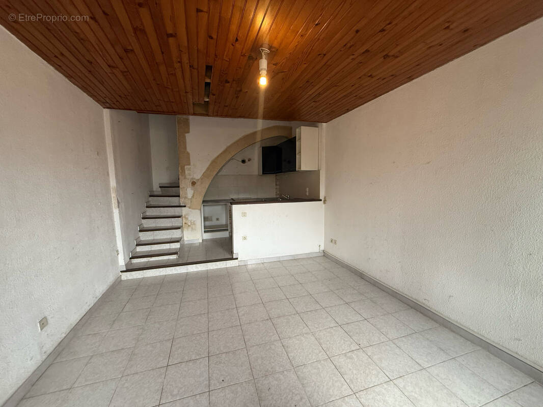 Maison à SAINT-GILLES