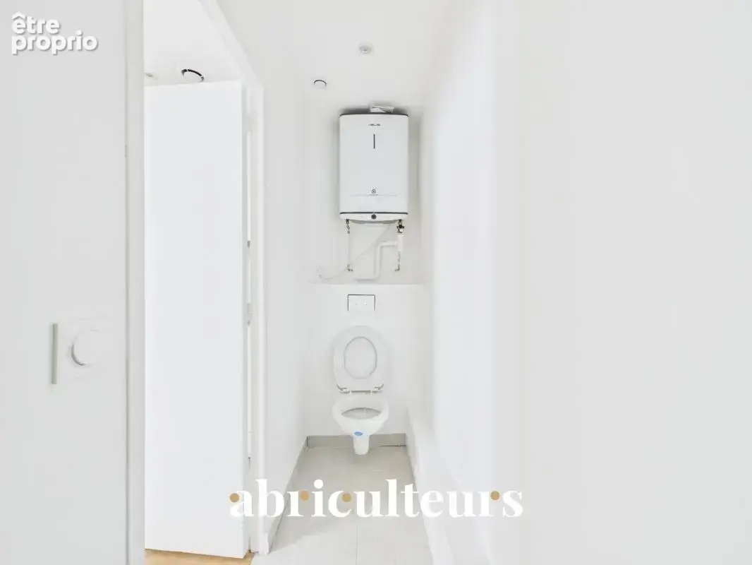 Beau duplex "esprit maison" rénové et confortable au cœur du 18ᵉ arrondissement - photo 11