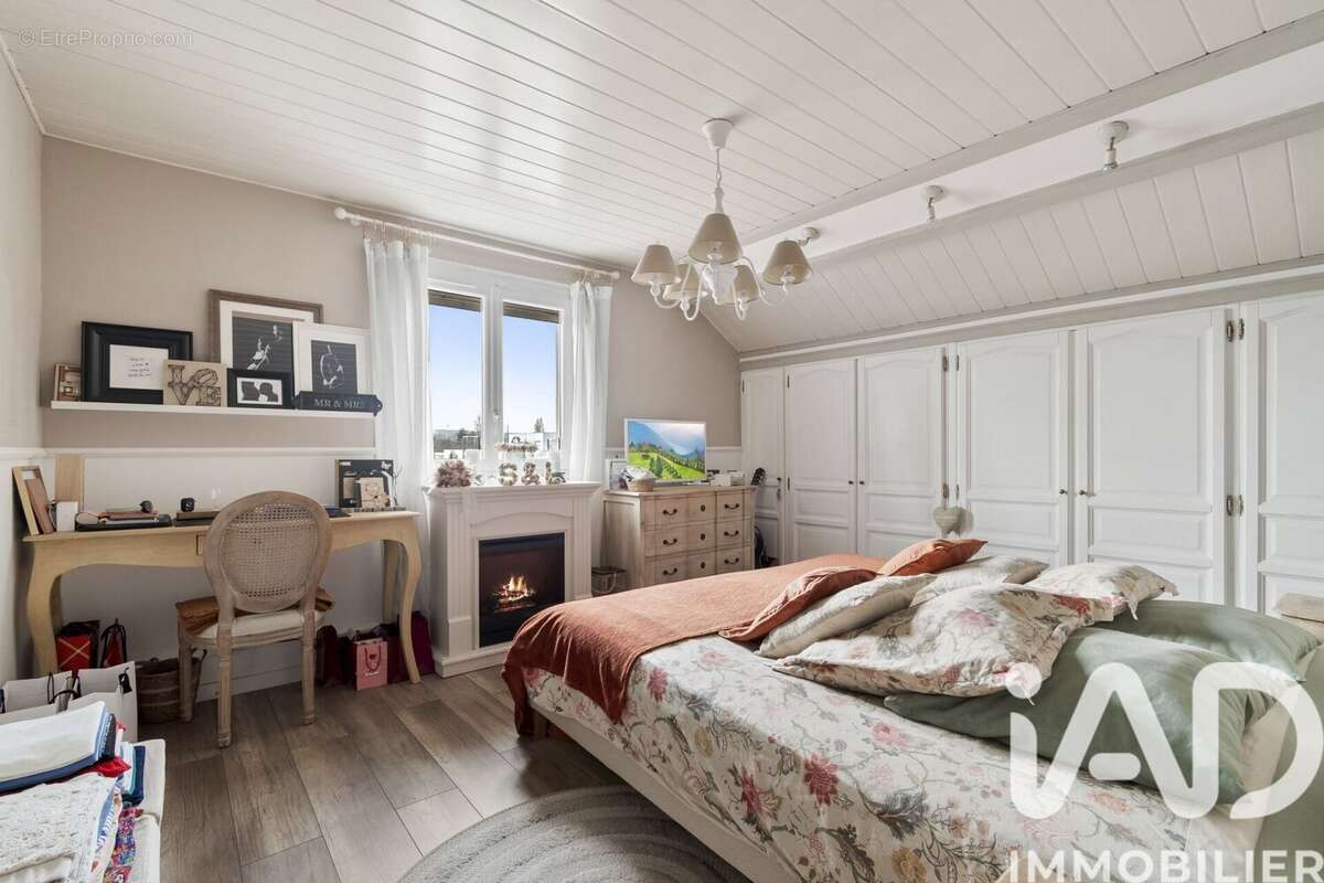 Photo 9 - Maison à CONFLANS-SAINTE-HONORINE