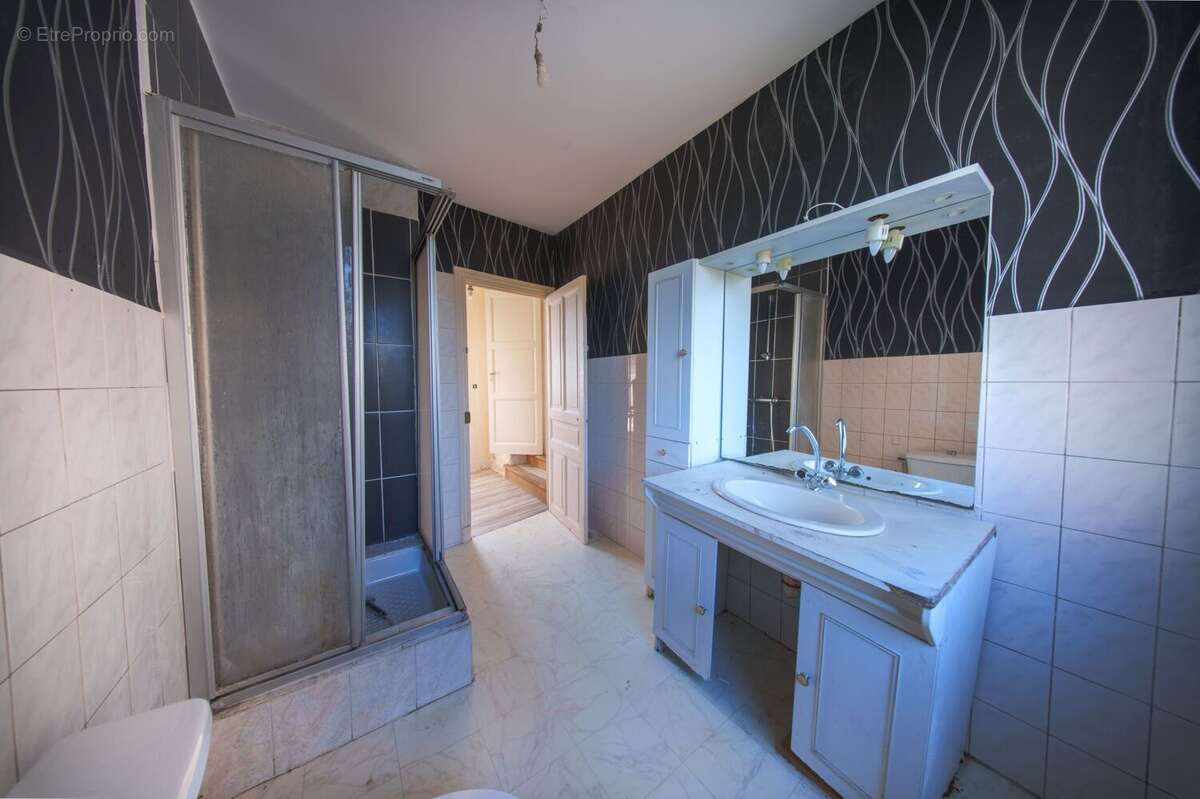 Maison à BRASSAC-LES-MINES