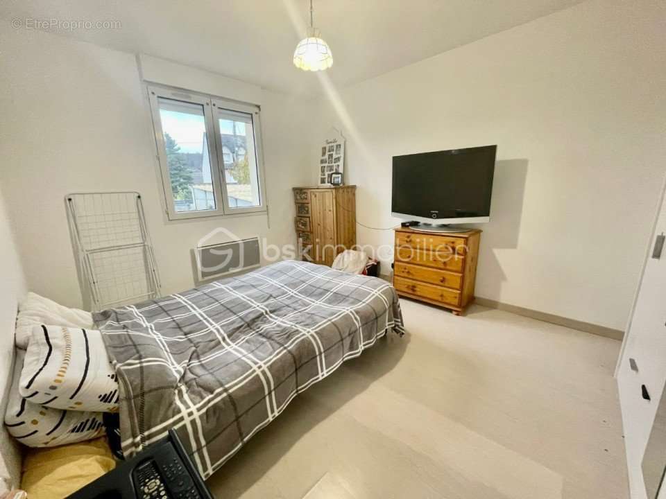 Maison à LA VILLE-DU-BOIS