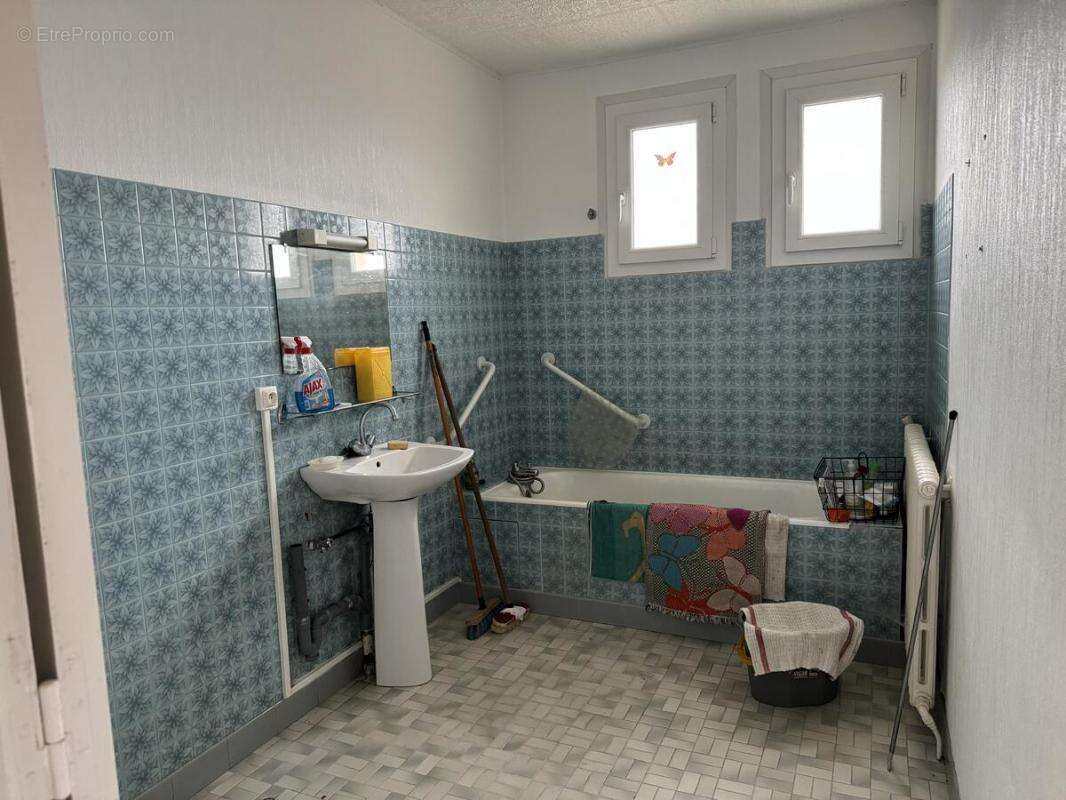 Maison à LALLEU