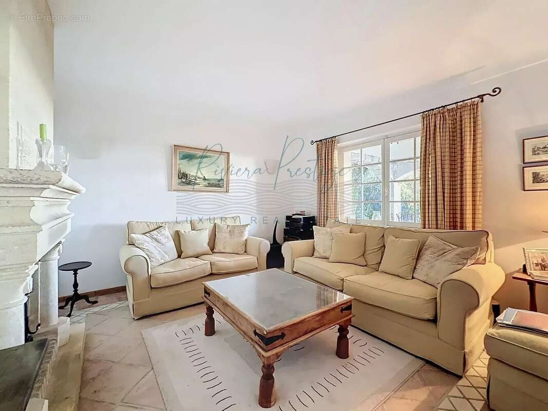 Maison à SPERACEDES