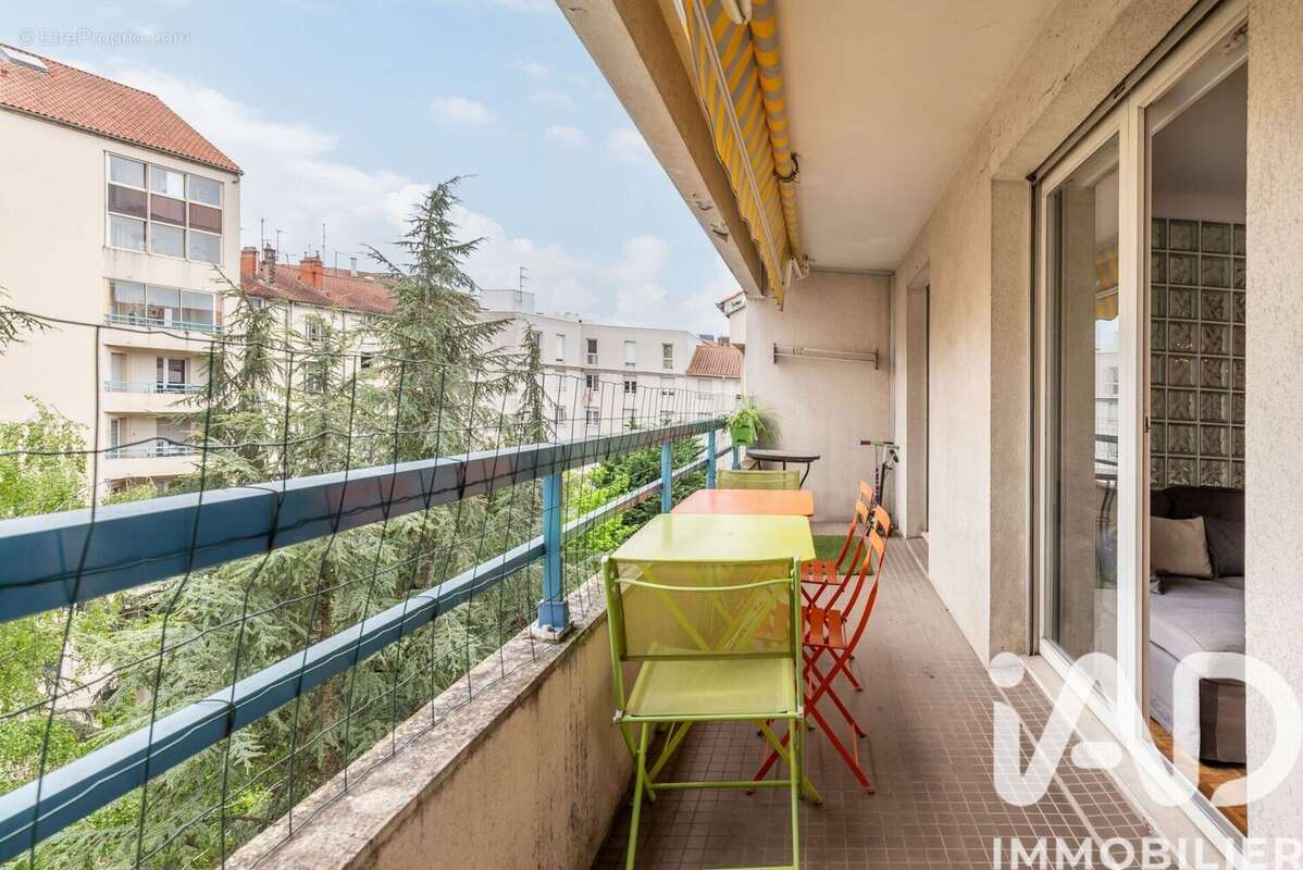 Photo 5 - Appartement à VILLEURBANNE