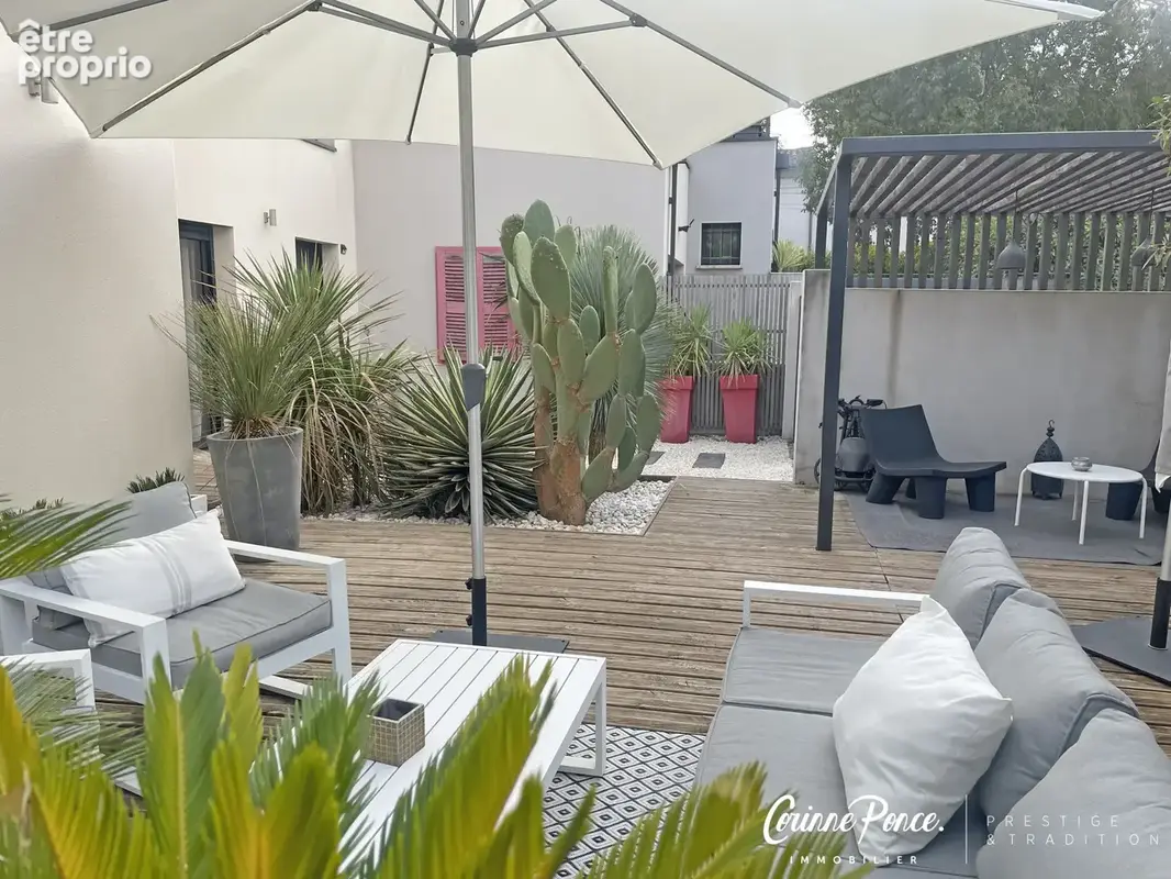 Nimes villa contemporaire standing quartier privilegie corinne ponce immobilier - photo 17