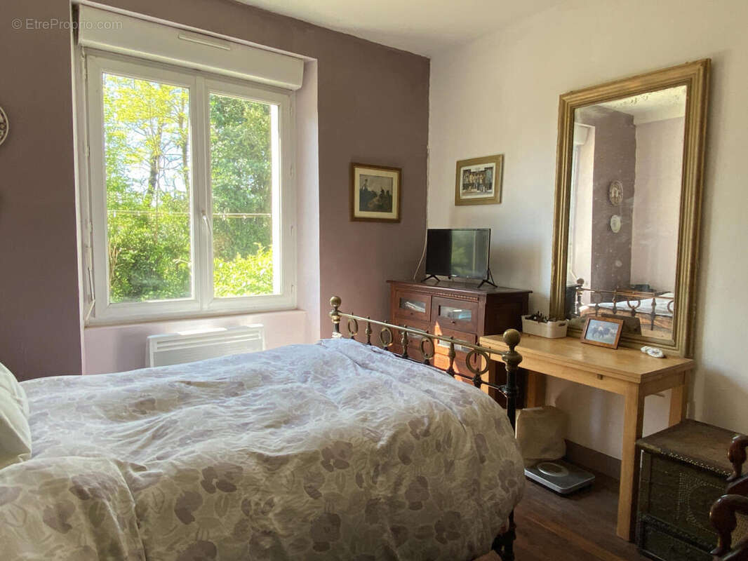 ch 1 rdc - Maison à SAINT-PRIVAT-DES-PRES