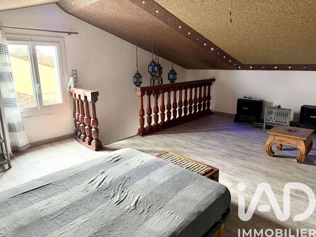 Photo 6 - Maison à PUGET-SUR-ARGENS