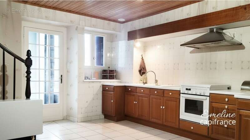 Maison à SALIGNAC-EYVIGUES