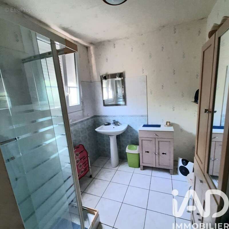 Photo 8 - Maison à CLEDEN-POHER