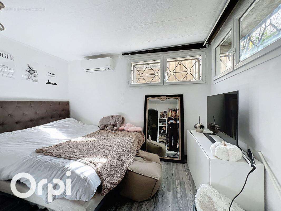 Appartement à VILLENEUVE-LOUBET