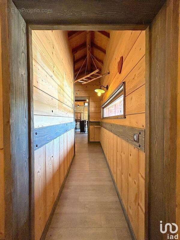 Photo 7 - Commerce à SAINT-MAURICE-SUR-MOSELLE