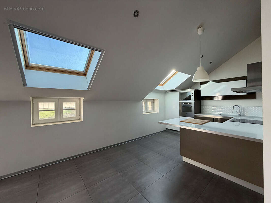 Appartement à KIRSCH-LES-SIERCK
