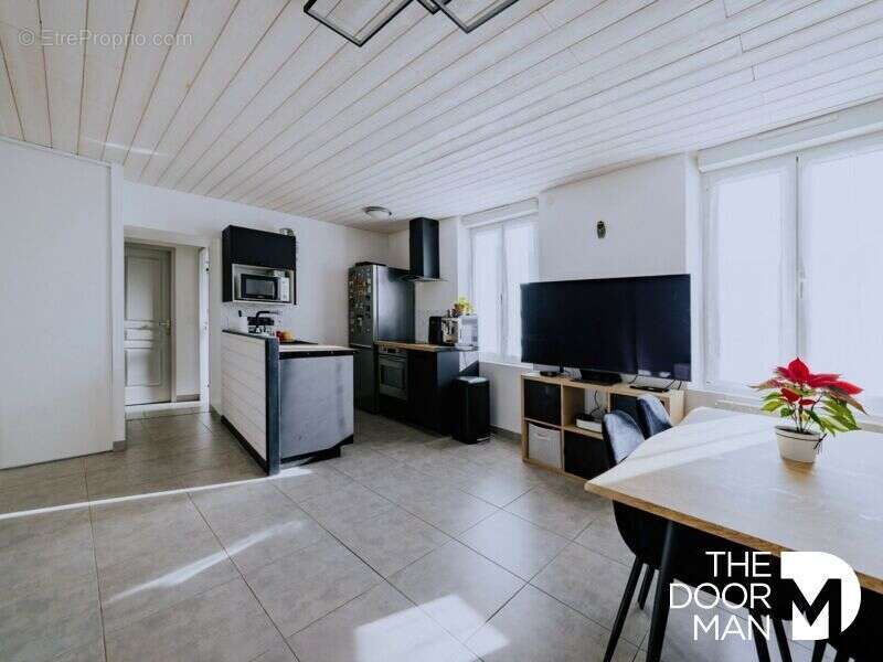 Appartement à LE VAL