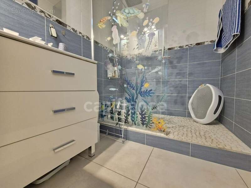 Appartement à vendre 2 pièces ROYAN (17) - Balcon - Cave - photo 10