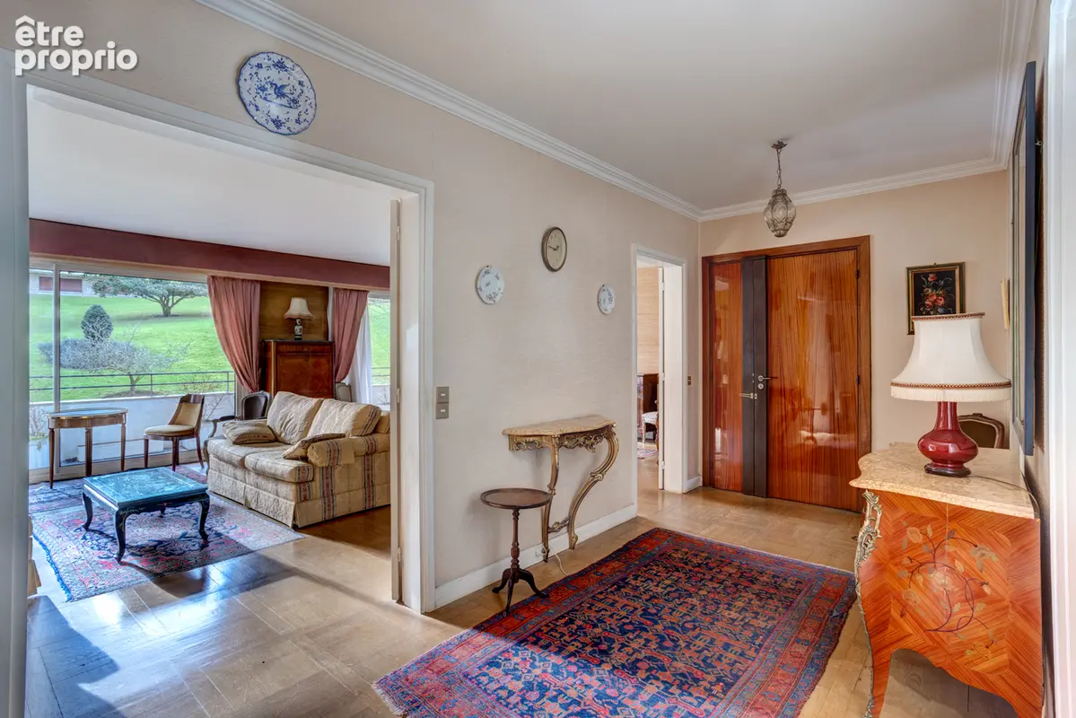 Appartement 5 pièces avec balcons et vues dégagées - photo 2