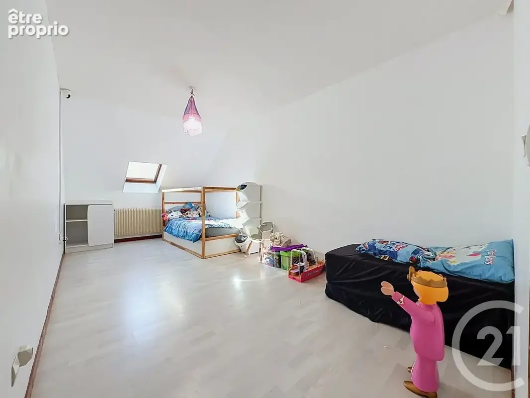 Maison 5 pièces 98 m² à vendre à Nangis (77370) - photo 11