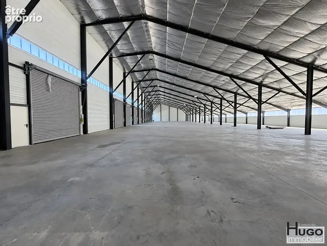Mazères - hippodrome de langon - ensemble immobilier neuf de 2 400 m² - 10 locaux avec parking en enrobé. - photo 3