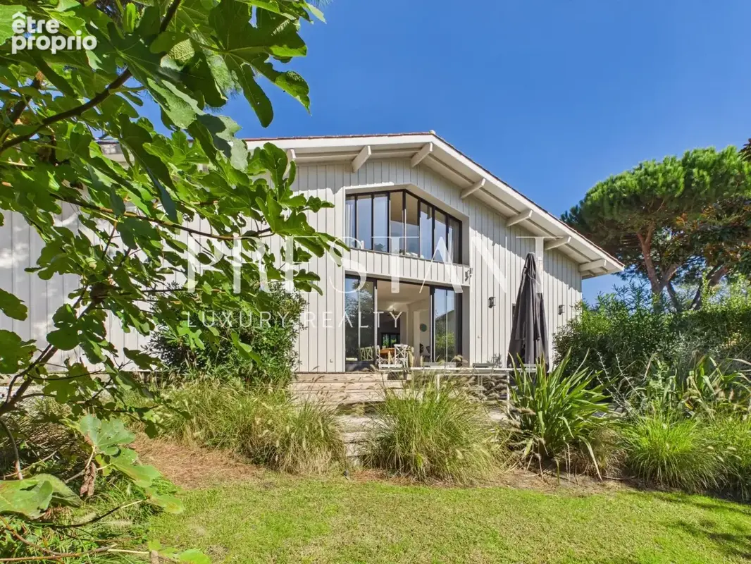 Propriété d'exception avec vaste piscine au cur du Cap Ferret - photo 3