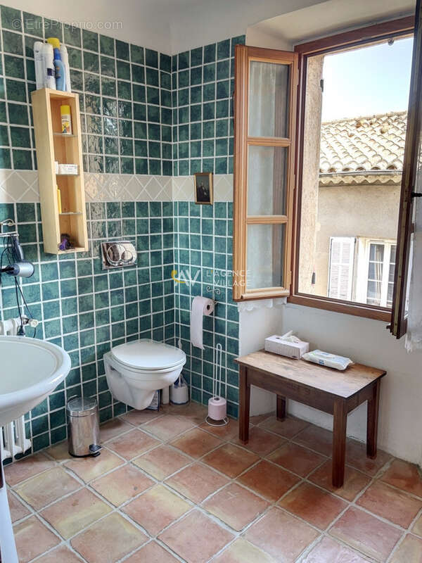 Maison à LA GARDE-FREINET